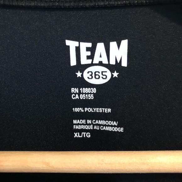 🎉 5/$15 🎉 BLACK SPORT T-SHIRT (XL) - Picture 3 of 6